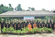 LINEALBUM--22--692605225